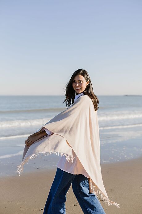 Antracietgrijze Warmi Alpaca Poncho 