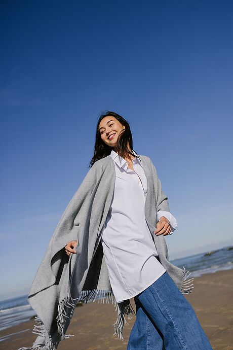 Anthracite Grey Warmi Alpaca Poncho